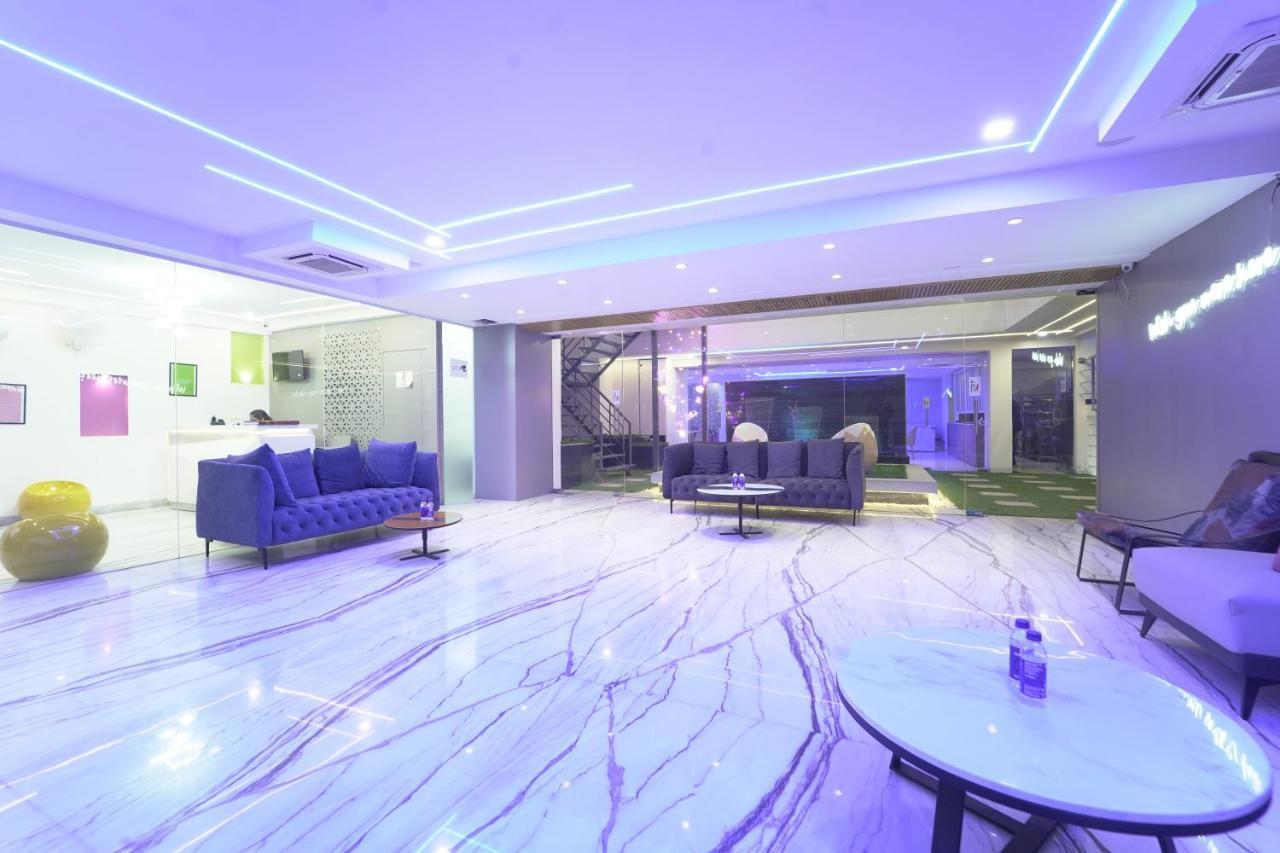Vaabi Saabi Hotel Gurgaon Dış mekan fotoğraf